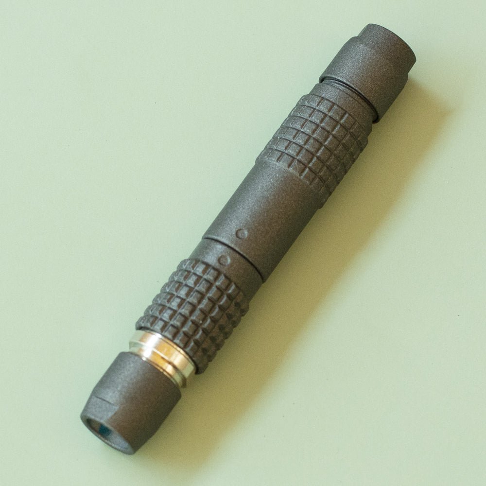 Lemo like connector