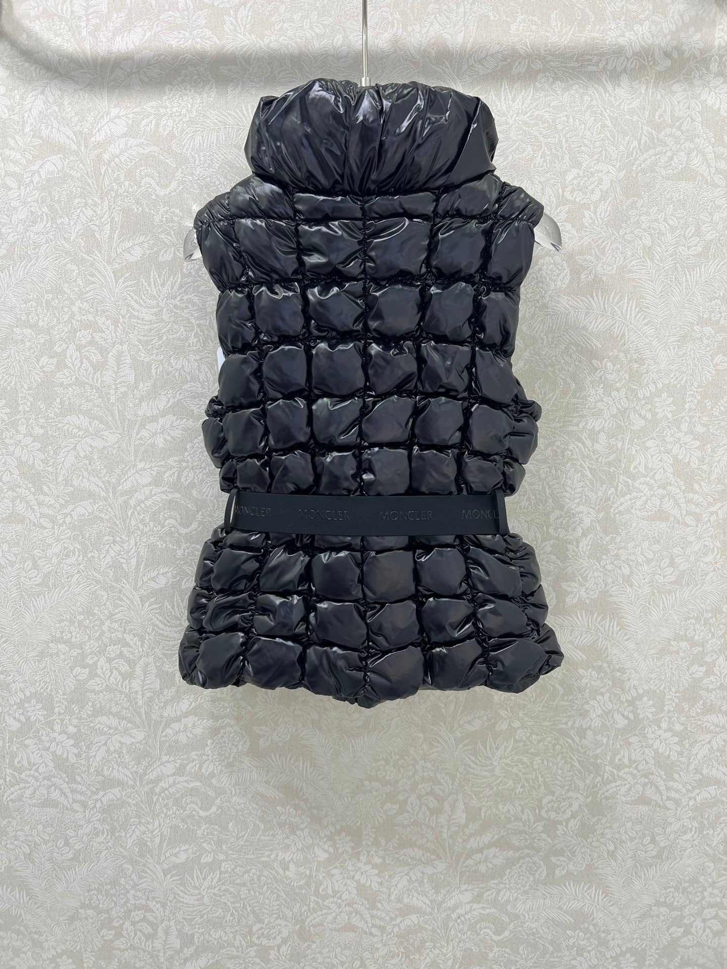 MONCLER 25S JACKET IN BLACK 102