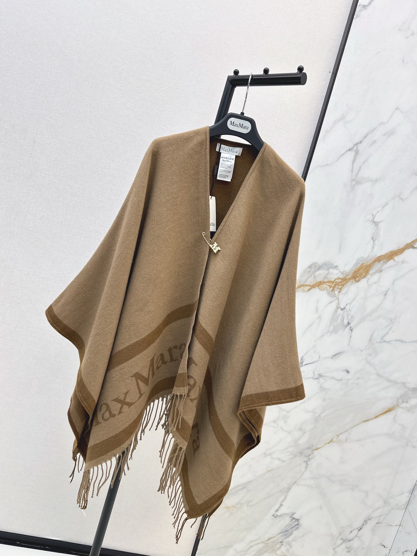 MAX MARA 25S JACQUARD CAPE COAT 009